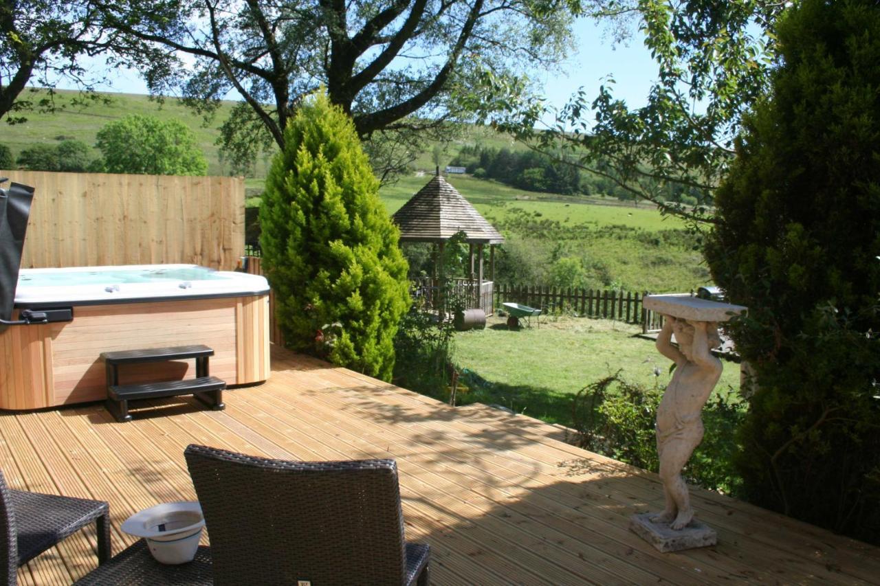 Barn Cottage - Farm Park Stay With Hot Tub Swansea Exterior photo